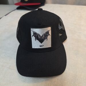 Bat Embroidered Baseball Cap Snapback Trucker Style Unisex Outdoor Visor Hat